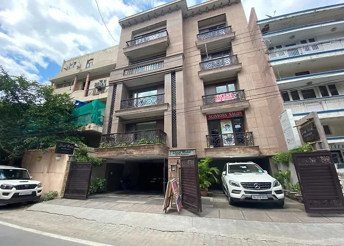 Sheesh Mahal Bed & Breakfast New Delhi
